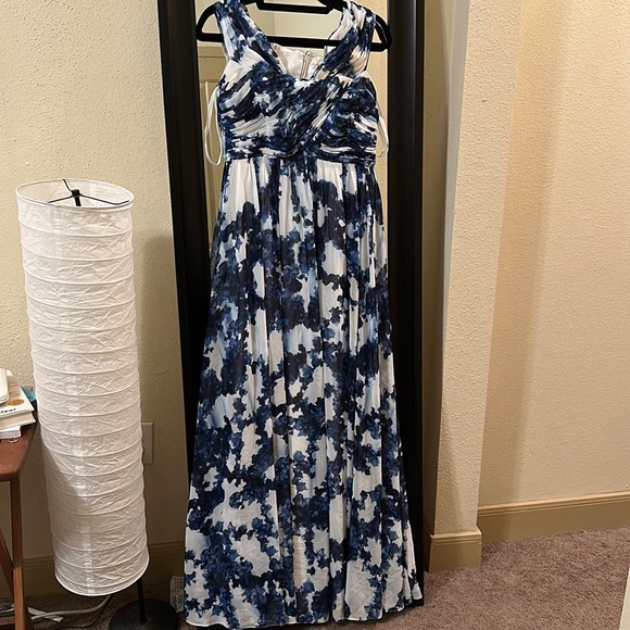 Shoshanna formal dress - Picture 1 of 2